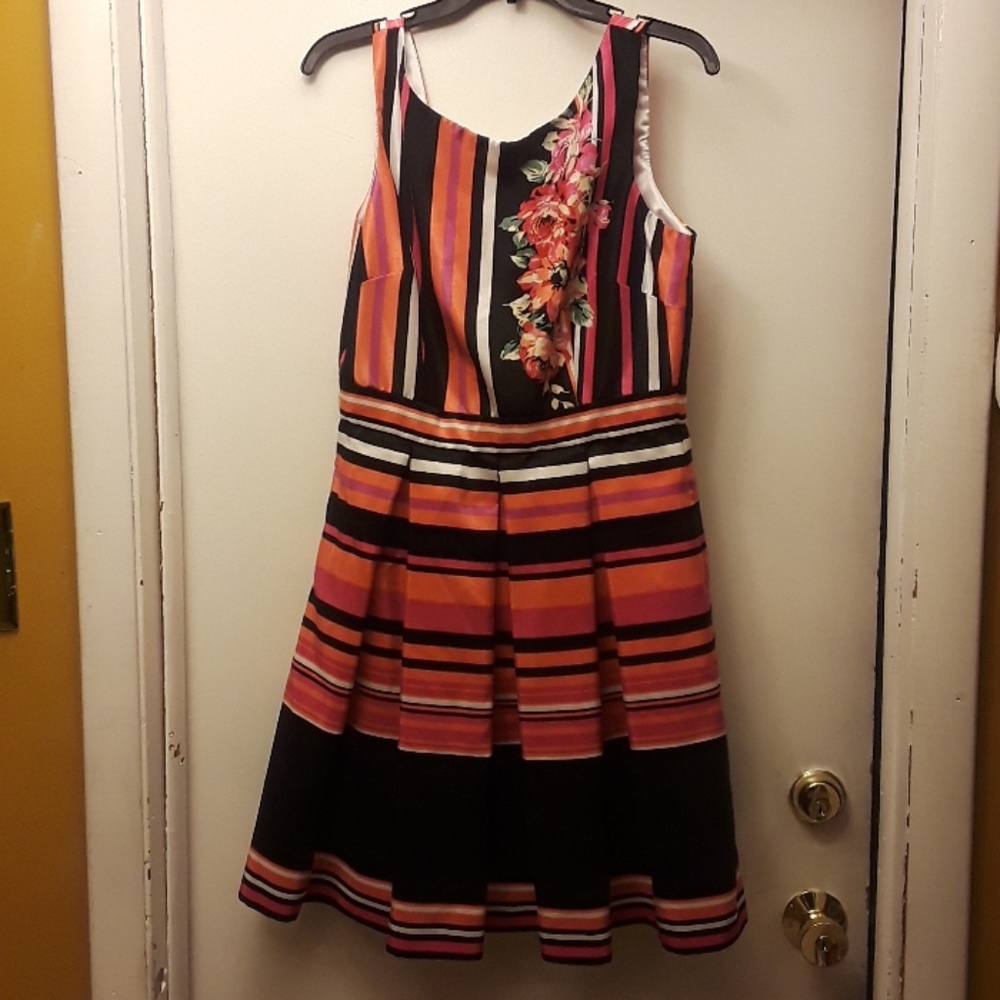 Danny and nicole dress